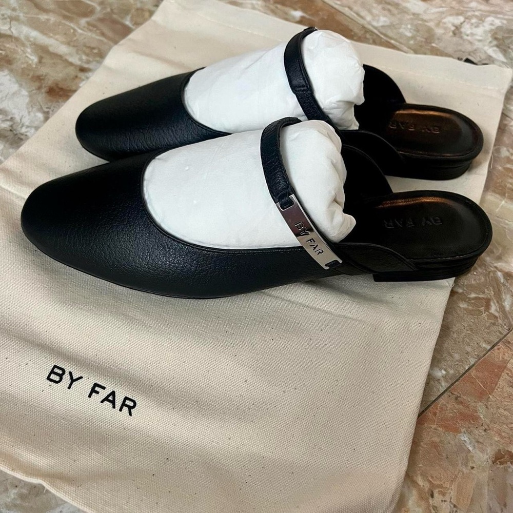 BY FAR Black Gloss Etta Slippers - Picture 2 of 4
